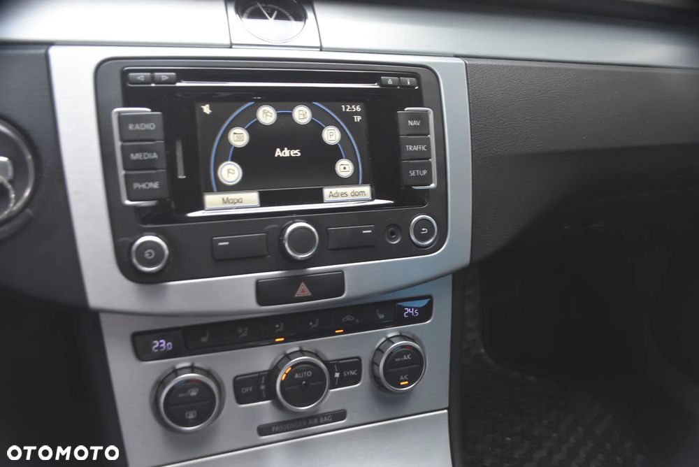 Volkswagen Passat CC 2.0 TDI BlueMotion Technology DSG Exclusive - 14