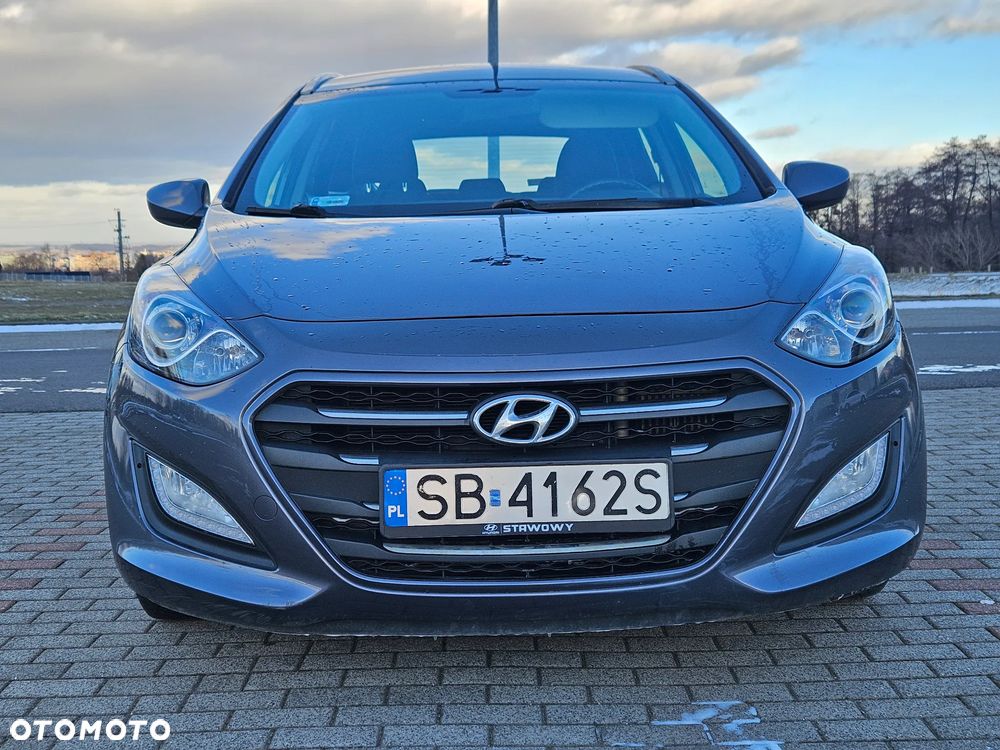 Hyundai i30 1.6 CRDi Classic + - 11
