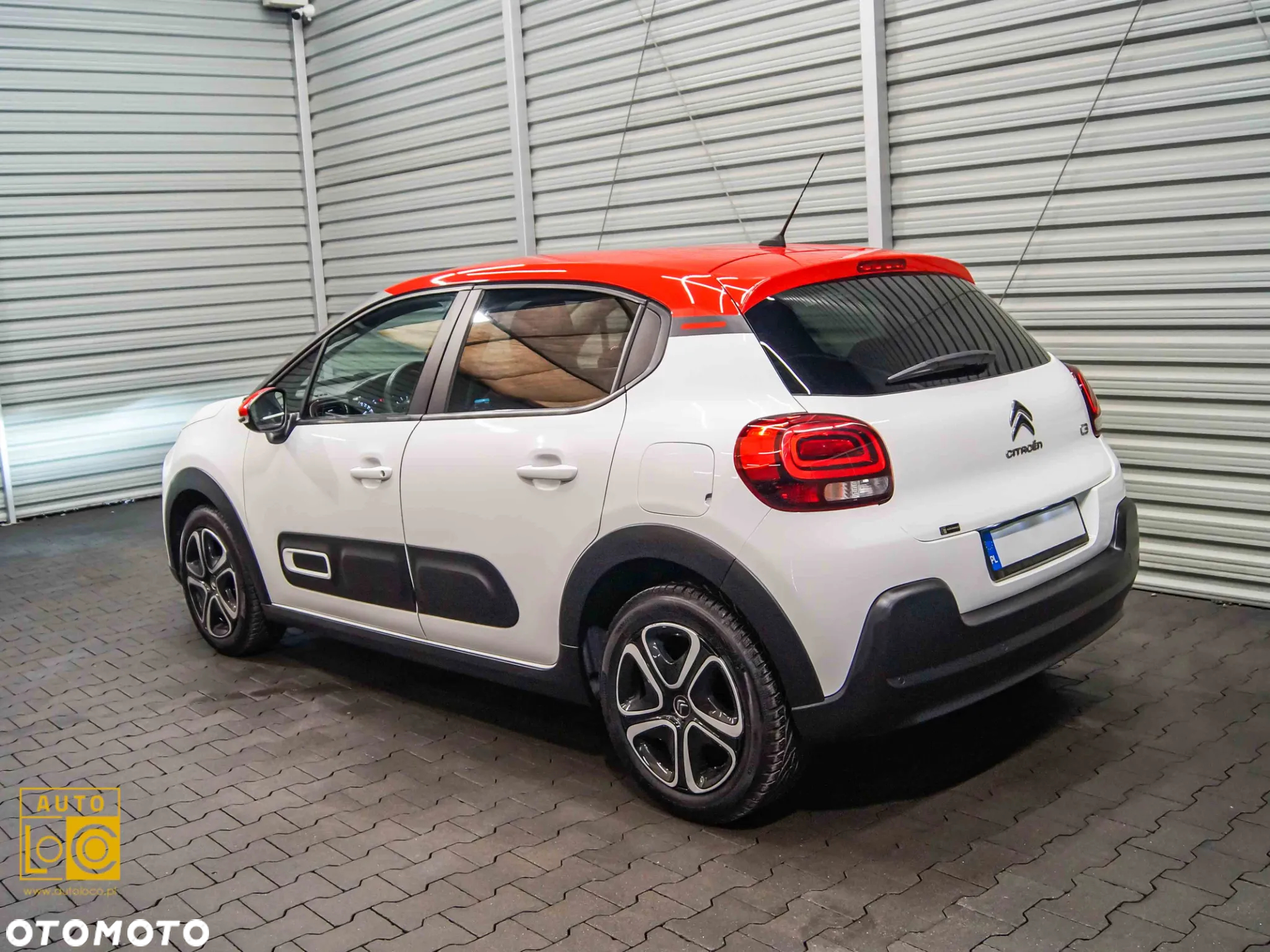 Citroën C3 1.2 PureTech Shine - 4