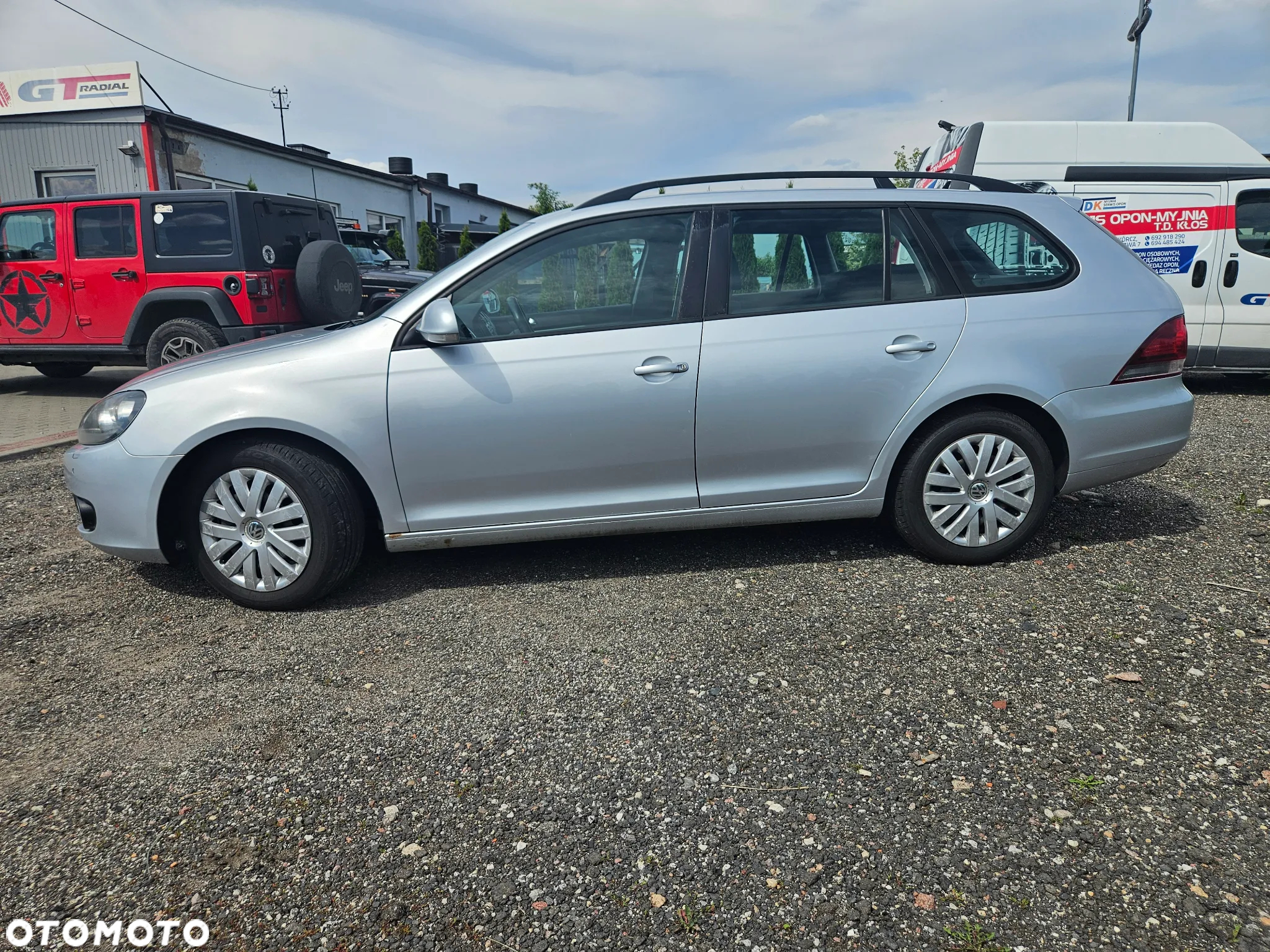 Volkswagen Golf VI 1.6 TDI Trendline DSG - 2