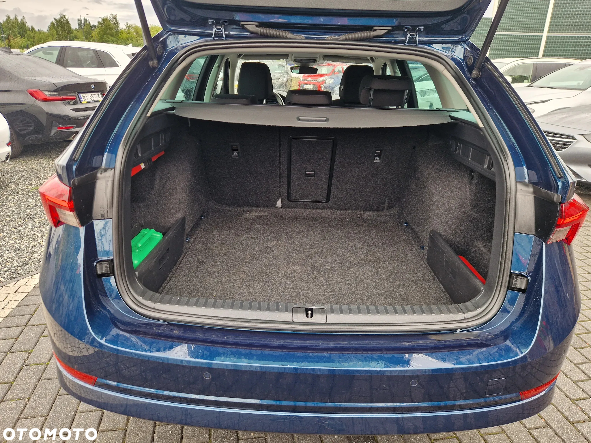 Skoda Octavia 2.0 TDI Ambition DSG - 17