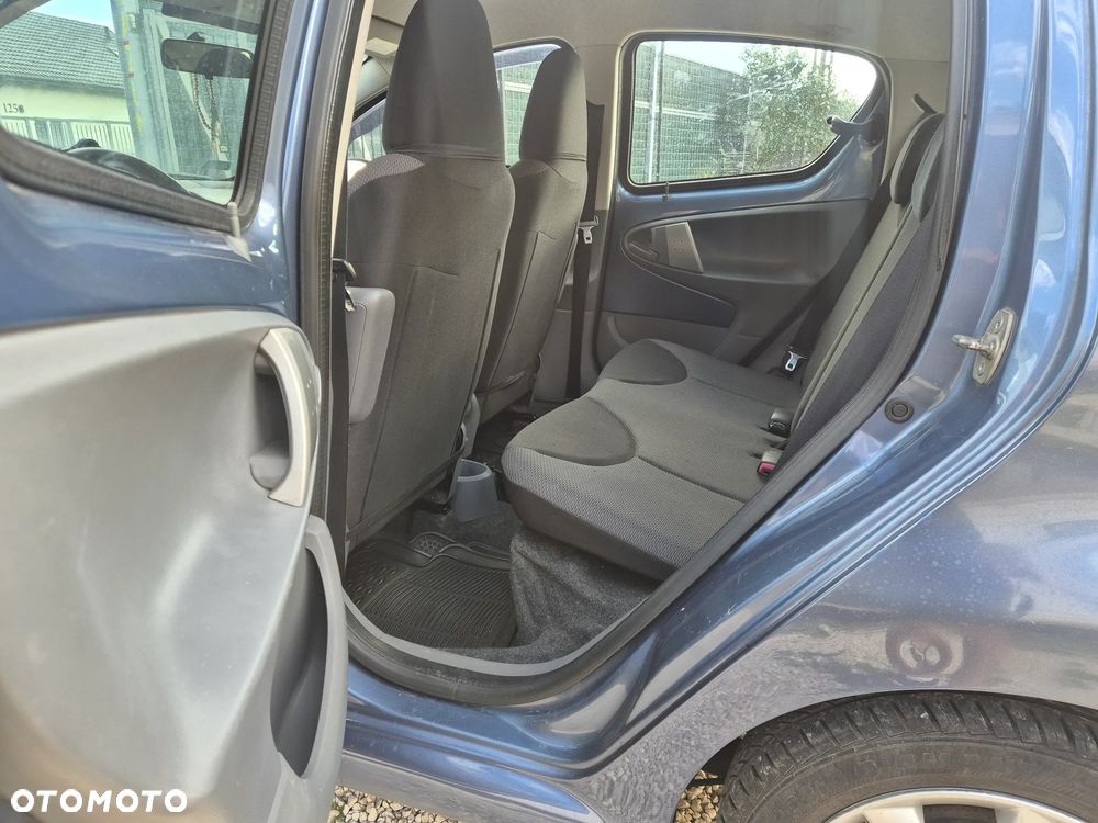 Toyota Aygo Cool - 11