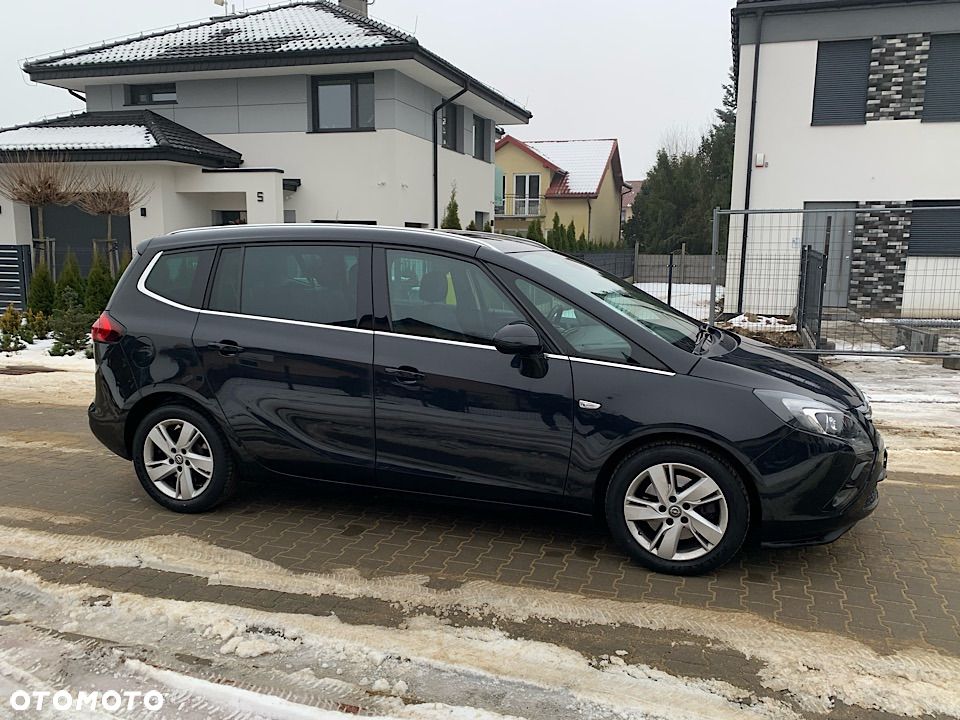 Opel Zafira - 18