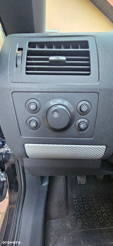 Opel Zafira 1.9 CDTI Edition - 17