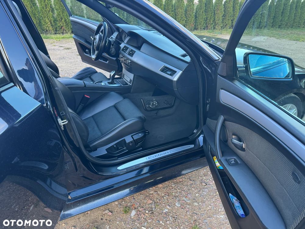 BMW Seria 5 530d Sport-Aut Edition Sport - 12