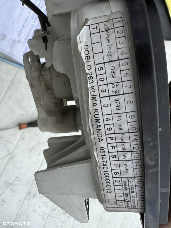 panel klimatyzacji nawiewu Opel combo d doblo 051474010000013 - 2