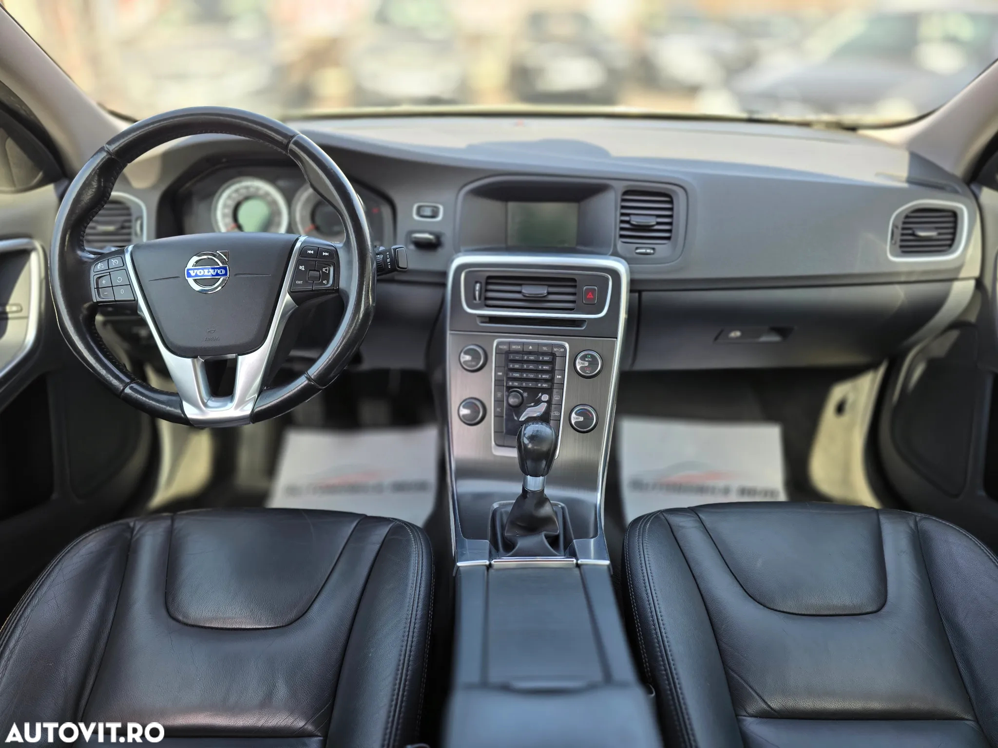 Volvo S60 D2 Momentum - 15