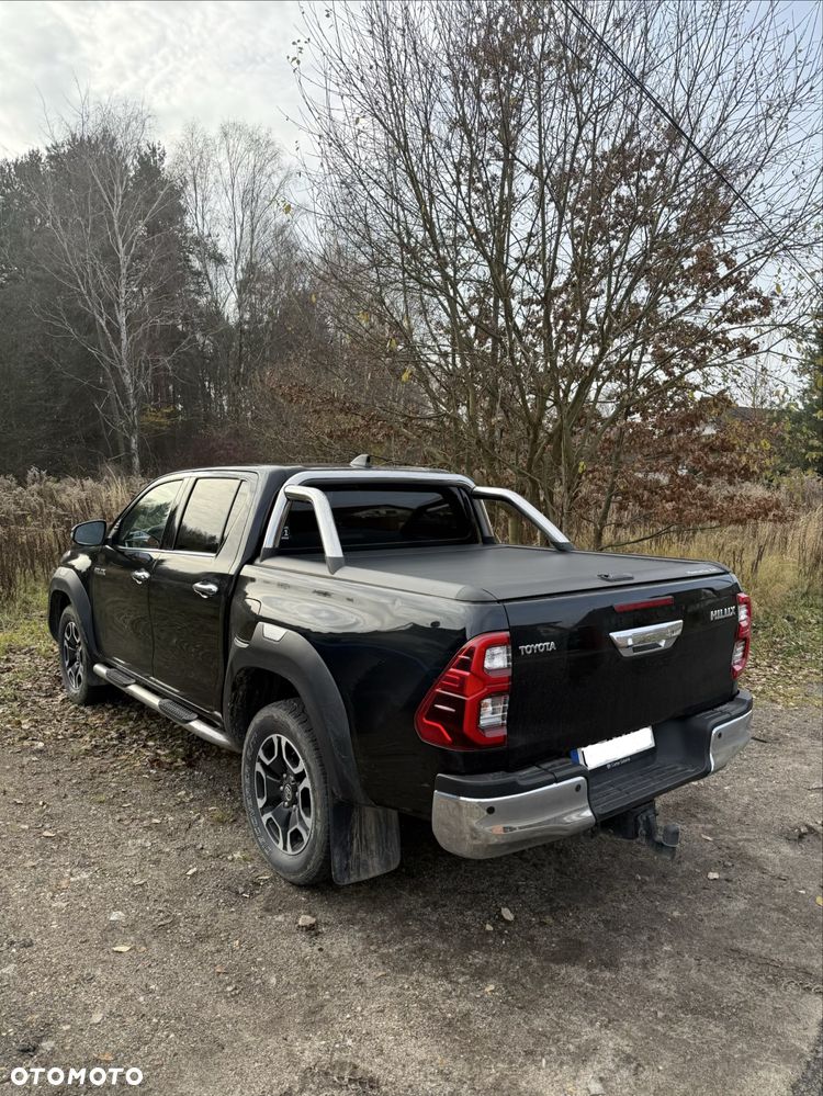 Toyota Hilux - 8