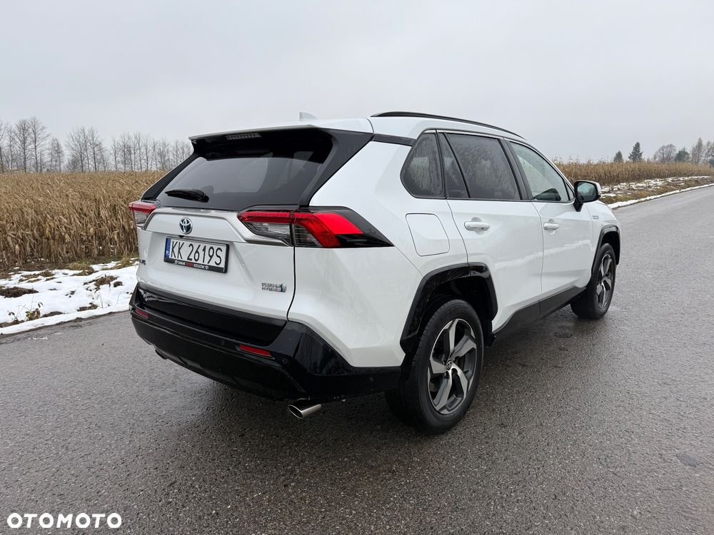 Toyota RAV4 Standard - 5