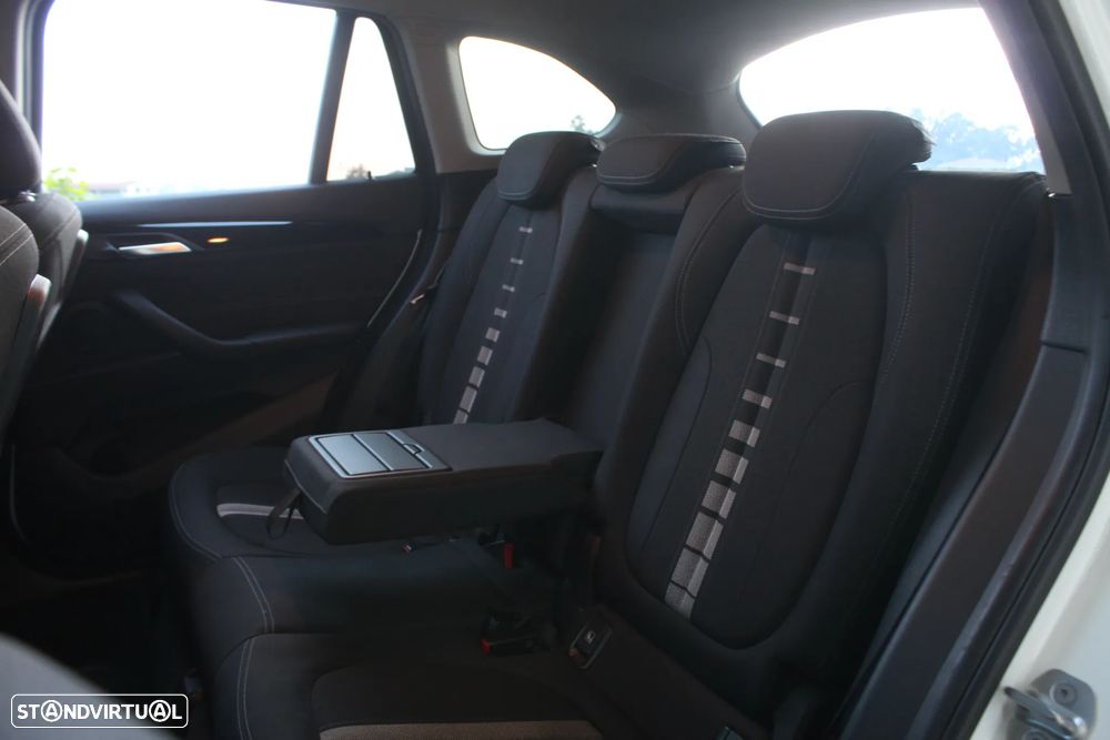 BMW X1 16 d sDrive Line Sport - 37