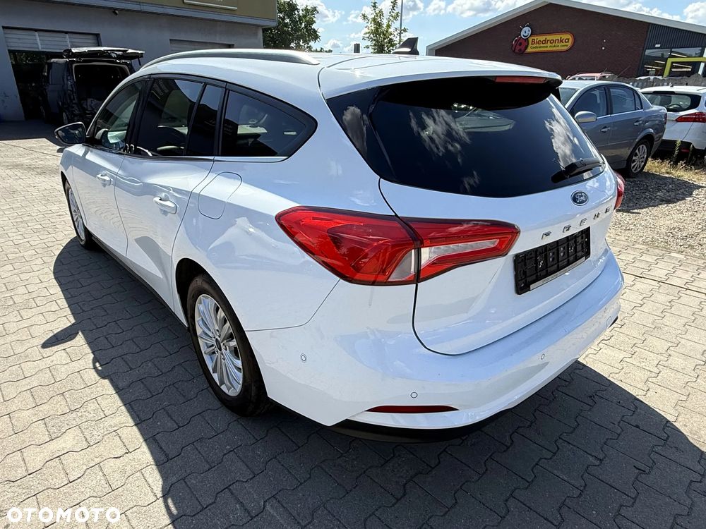 Ford Focus 2.0 TDCi Titanium ASS PowerShift - 1