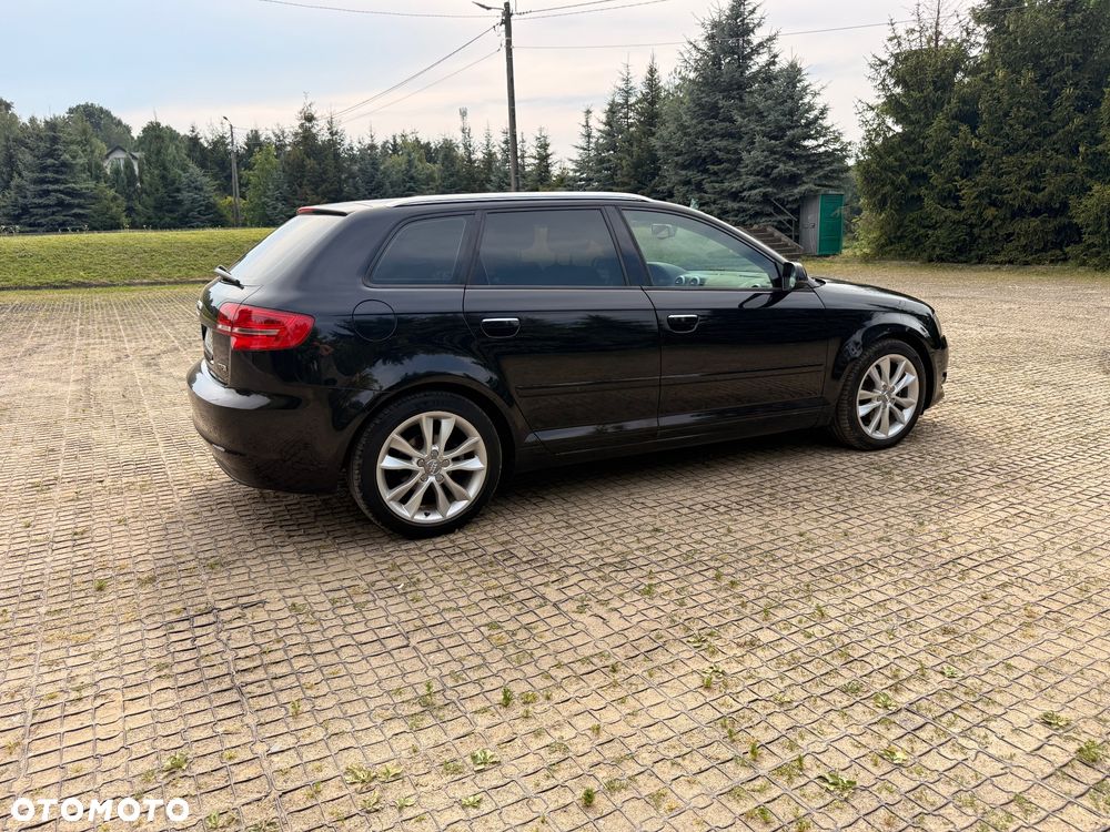 Audi A3 Sportback - 5