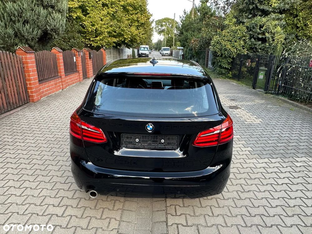 BMW Seria 2 218i Advantage - 13