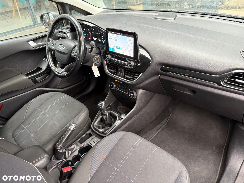 Ford Fiesta - 16