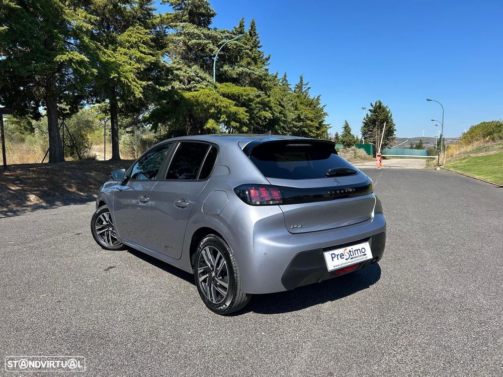 Peugeot 208 1.2 PureTech SE Style - 17