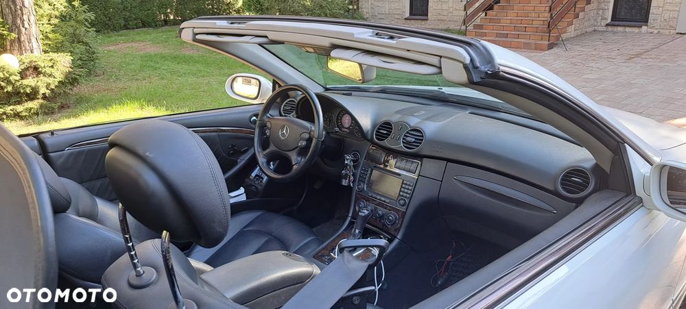 Mercedes-Benz CLK 350 Avantgarde - 8