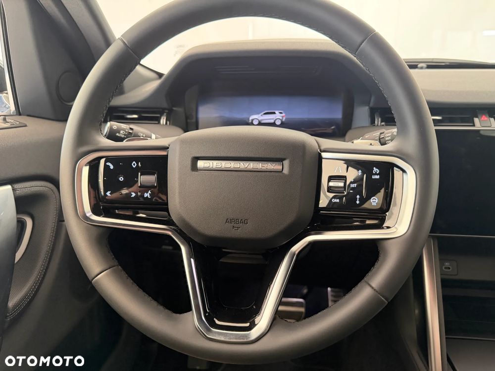 Land Rover Discovery Sport - 12