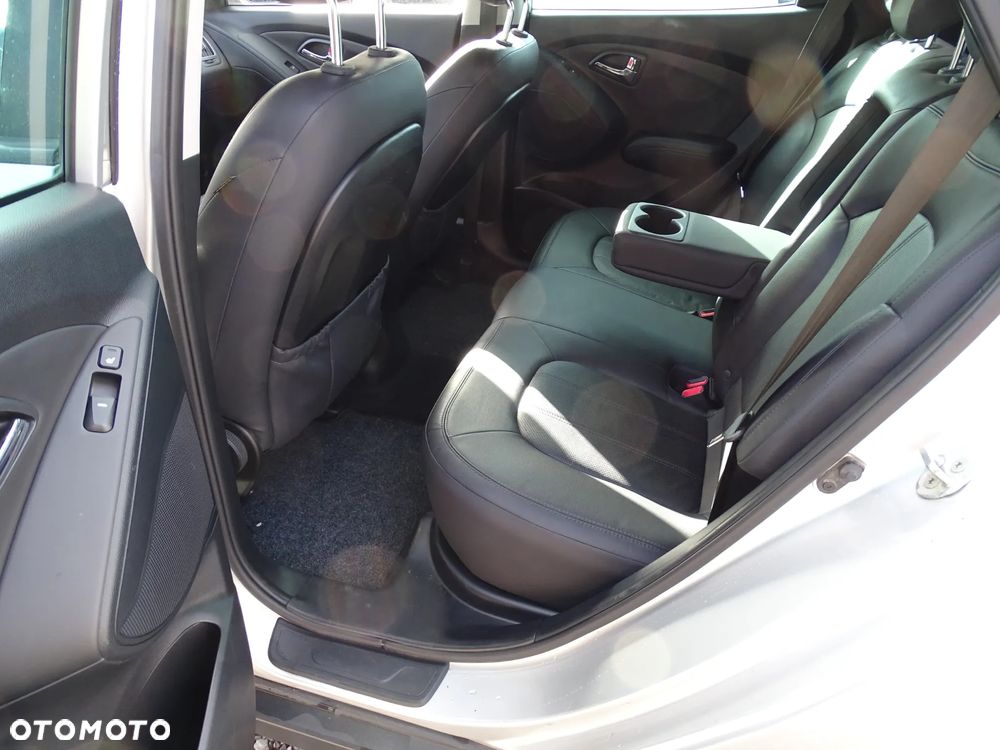 Hyundai ix35 2.0 4WD Automatik Premium - 22