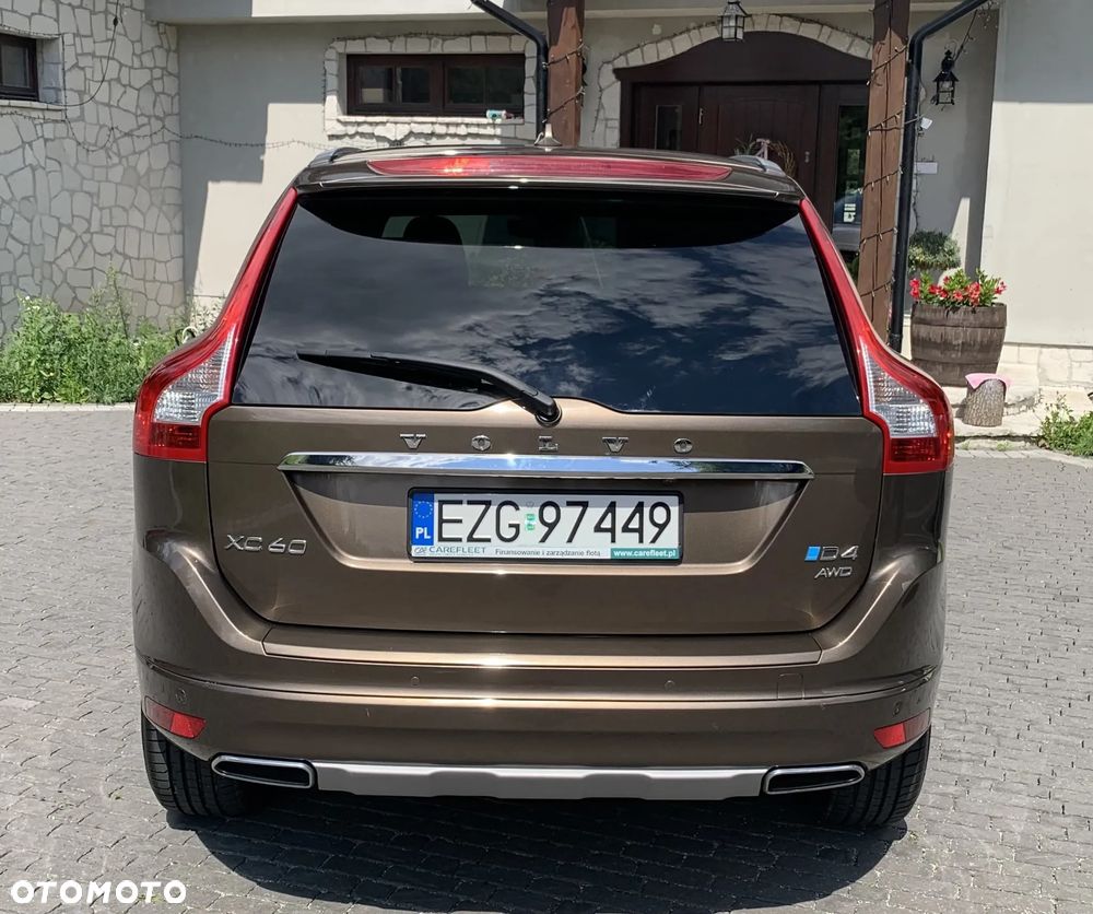 Volvo XC 60 D4 AWD Summum - 5