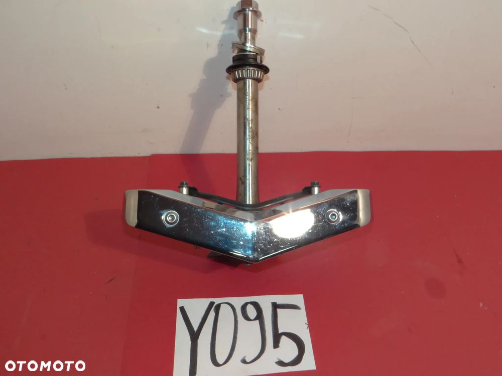 Y095   YAMAHA XV 1900 RAIDER PÓLKA DOLNA ZAWIESZENIA - 2