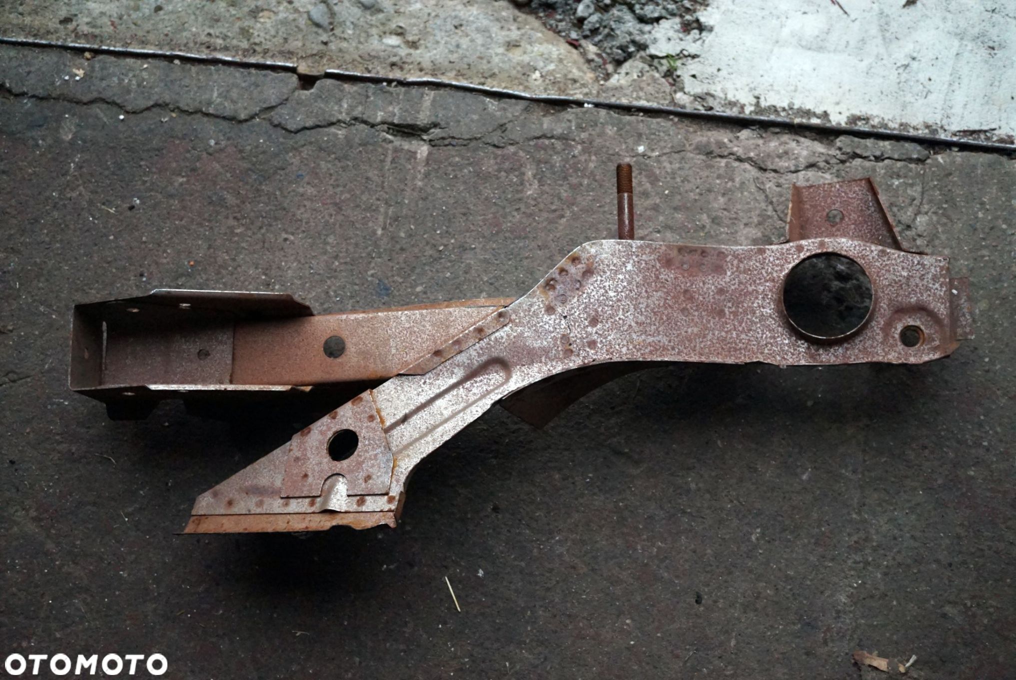 PODŁUŻNICA PODŁUŻNICA 125P MR83  TYLNA PRAWA FSO 1983-1991 - 1