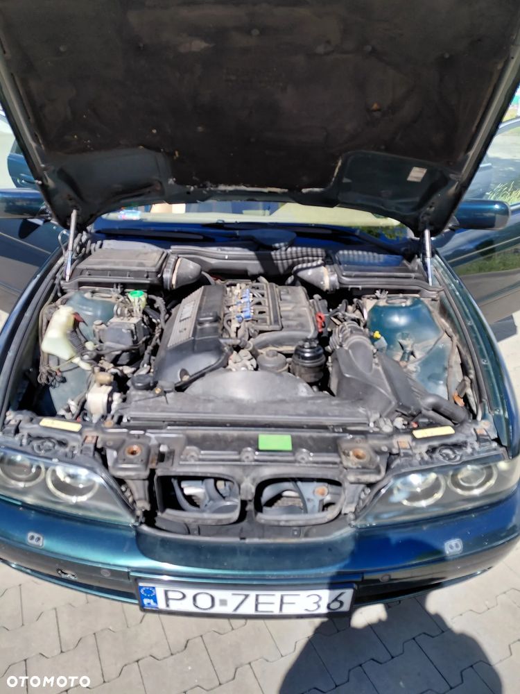 BMW Seria 5 - 10