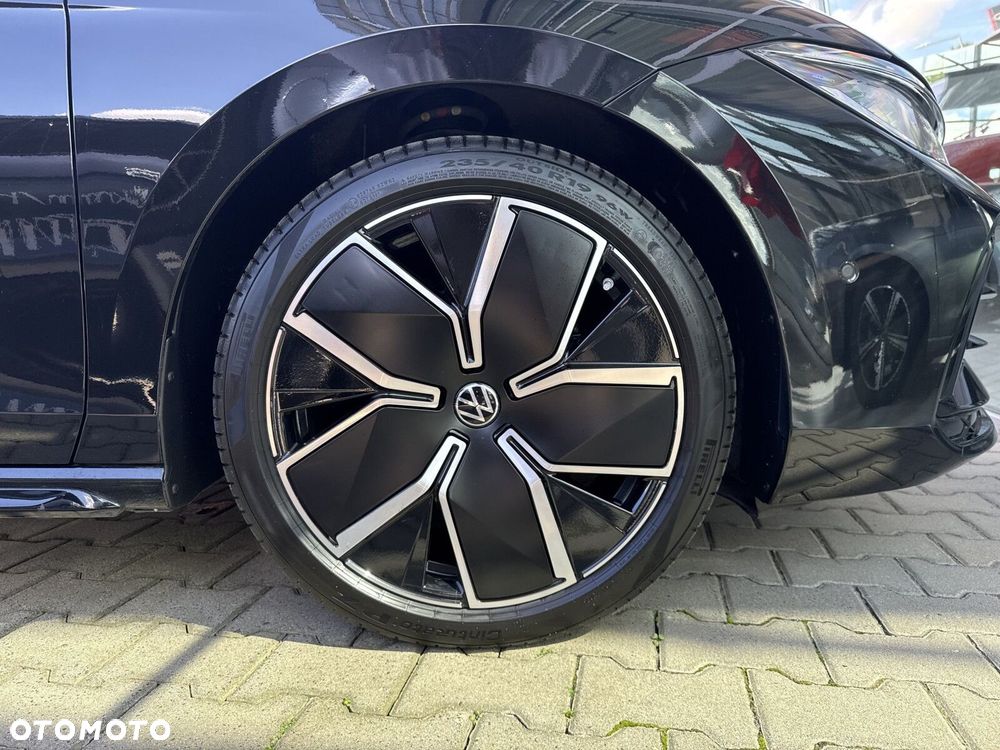 Volkswagen Passat Variant 2.0 TDI SCR R-Line Plus DSG - 40