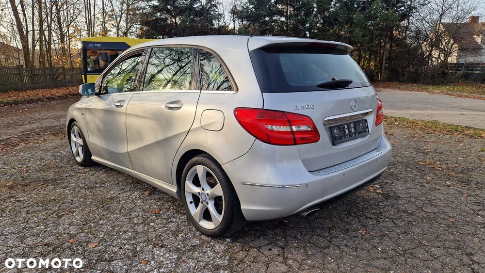 Mercedes-Benz Klasa B 200 CDI (BlueEFFICIENCY) - 6