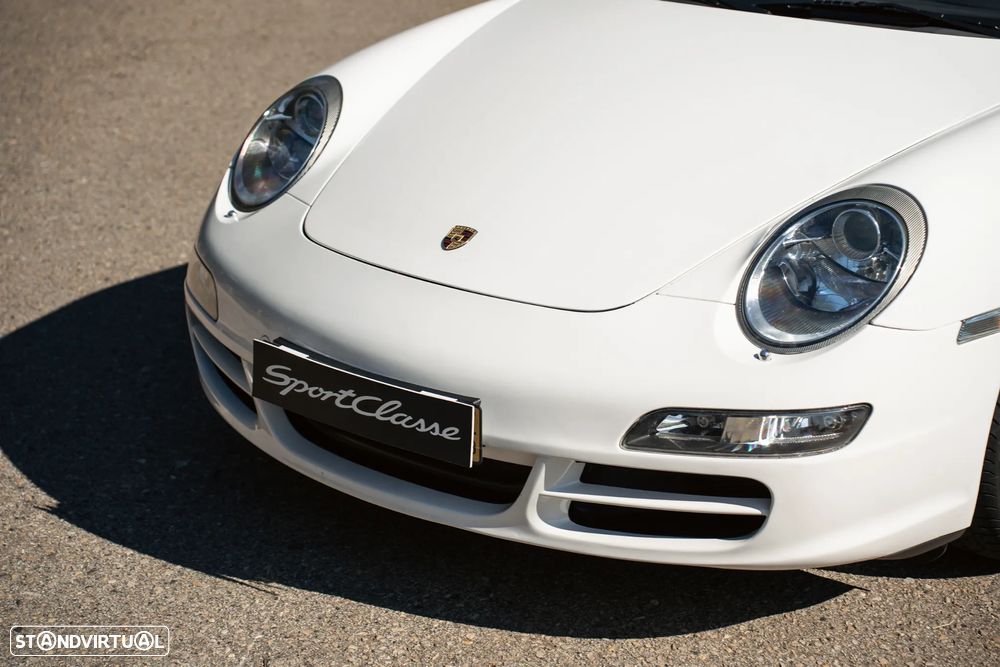 Porsche 911 (997) Carrera 4 S Cabriolet - 10