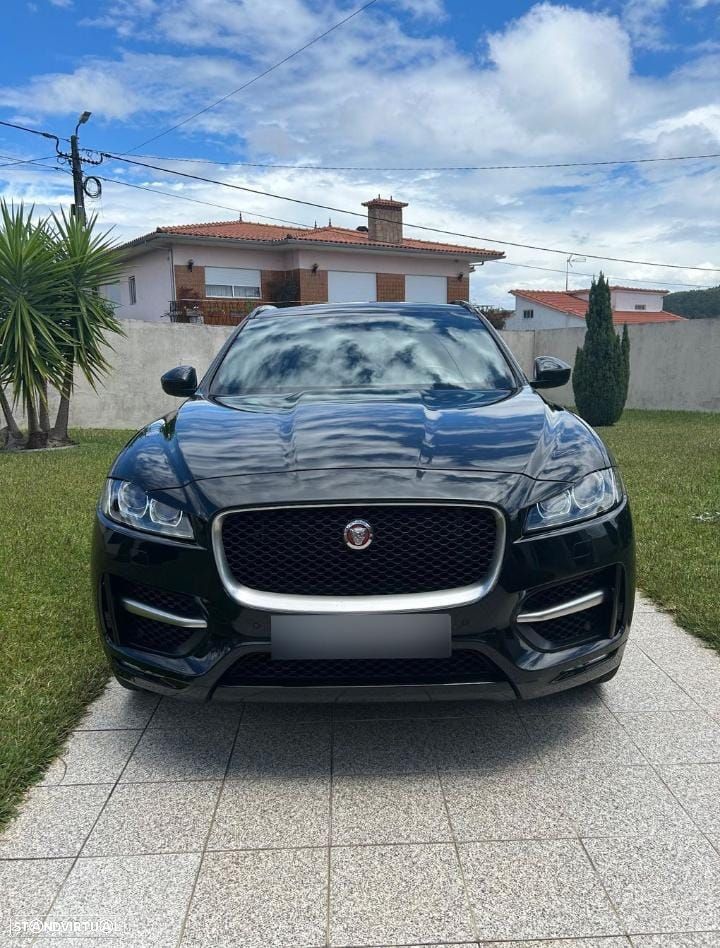 Jaguar F-Pace 2.0 i4D Portfolio Aut. - 1
