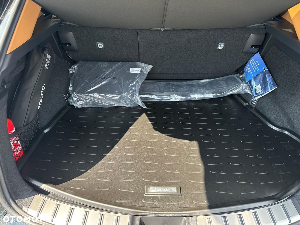 Lexus NX 350h Prestige 2WD - 17