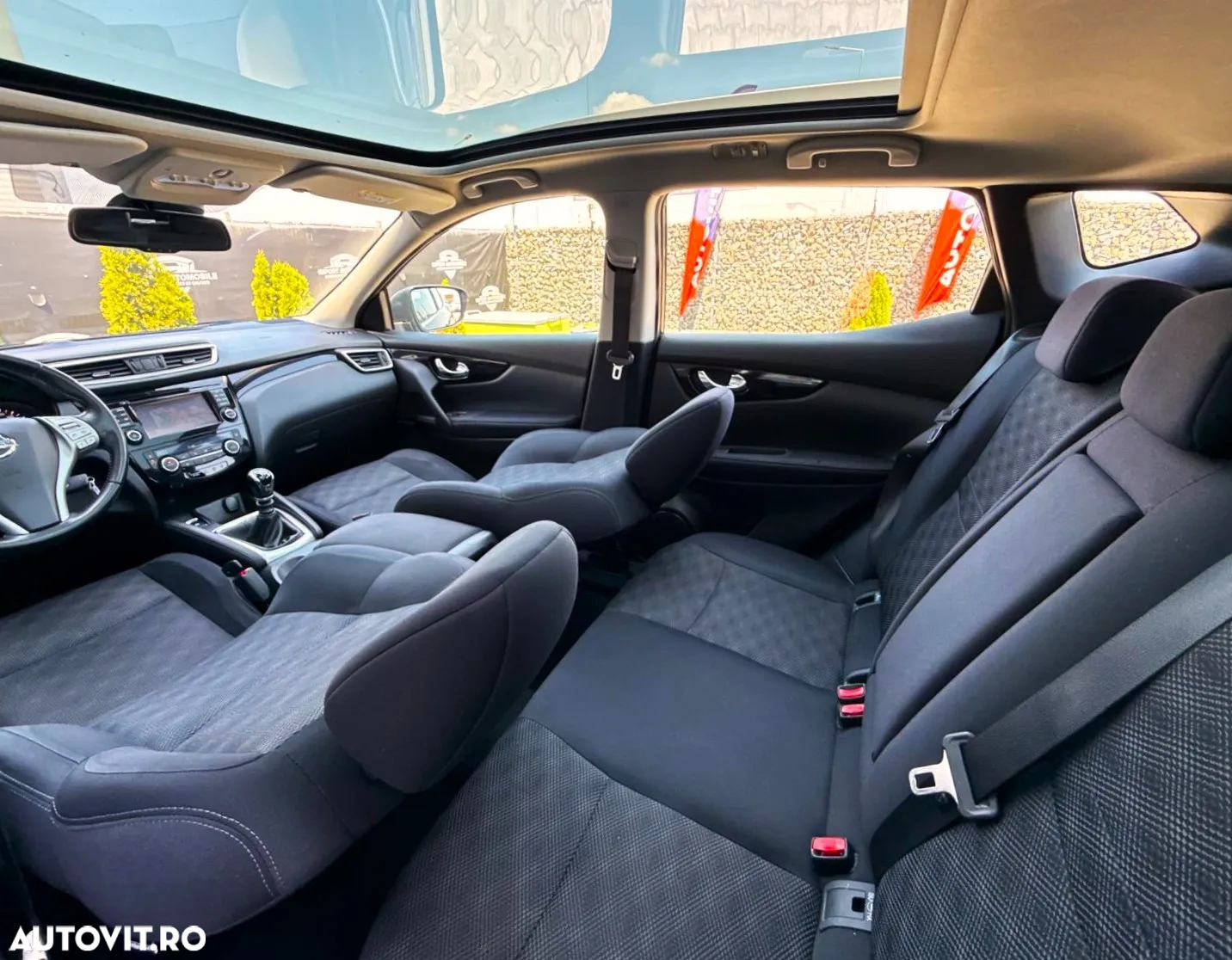 Nissan Qashqai 1.6 DCI ALL-MODE 4x4i ACENTA - 28