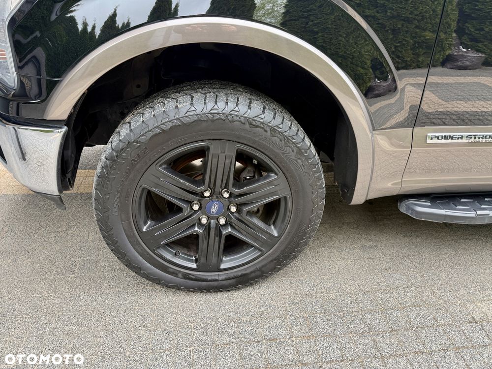 Ford F150 - 8