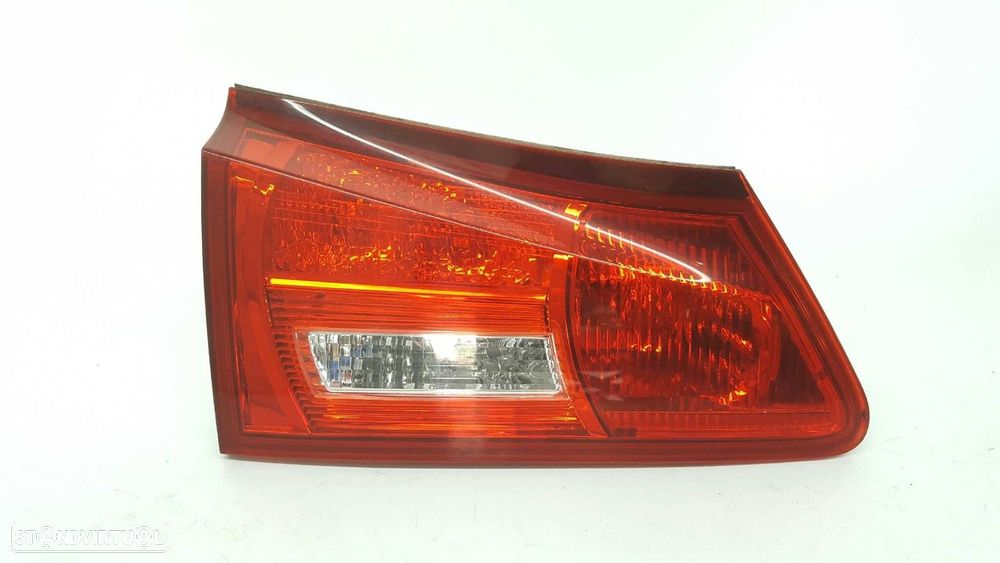 FAROLIM TRASEIRO ESQUERDO LEXUS IS200 (DS2/IS2) 220D - 6