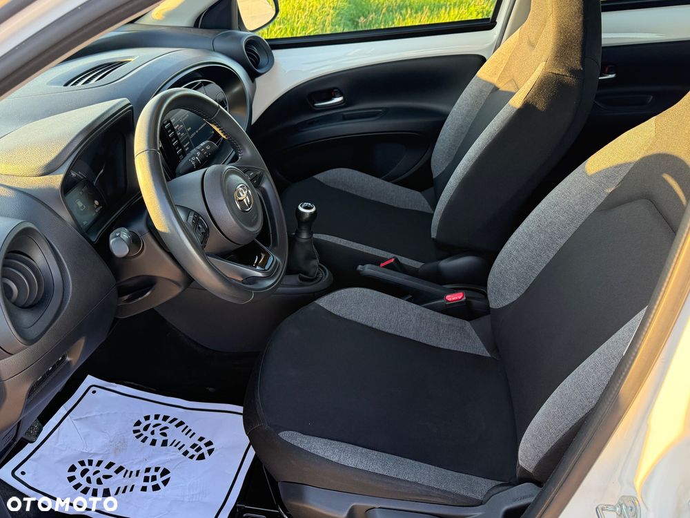 Toyota Aygo X Limited - 21