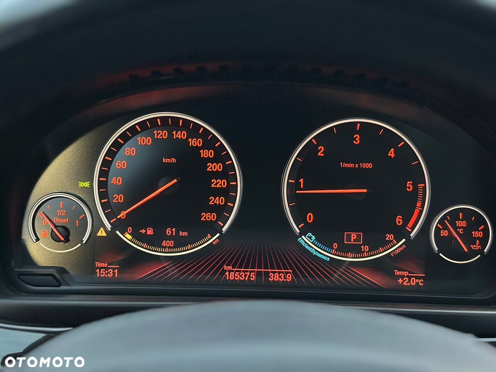 BMW Seria 5 520d Luxury Line - 15