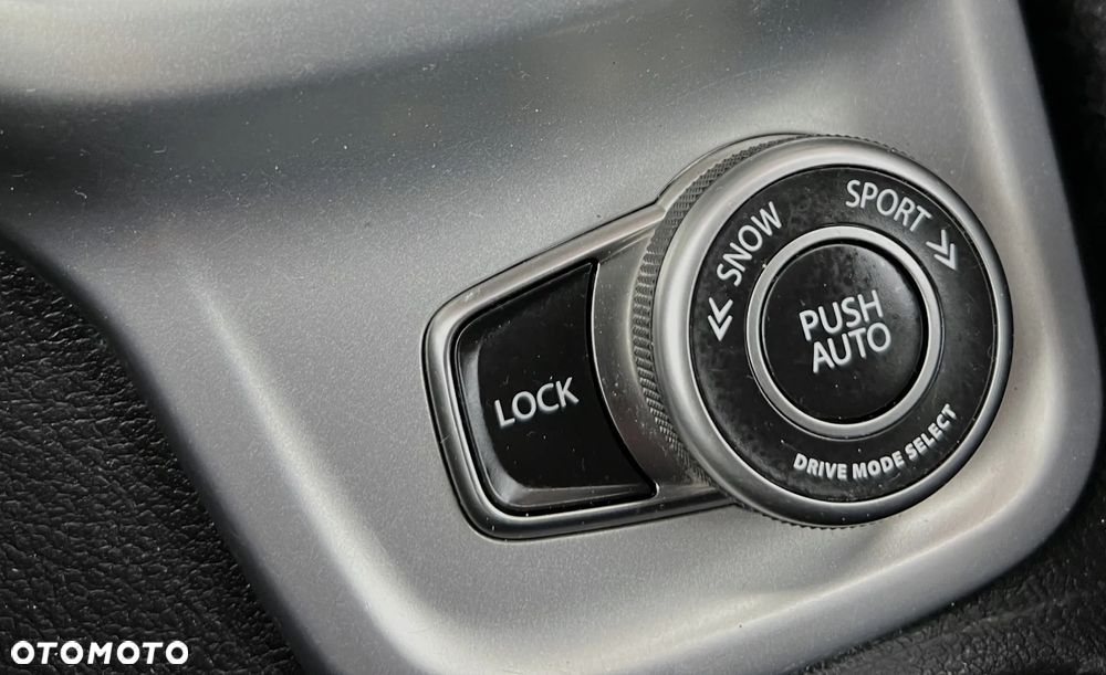 Suzuki Vitara 1.6 Premium 4WD - 25