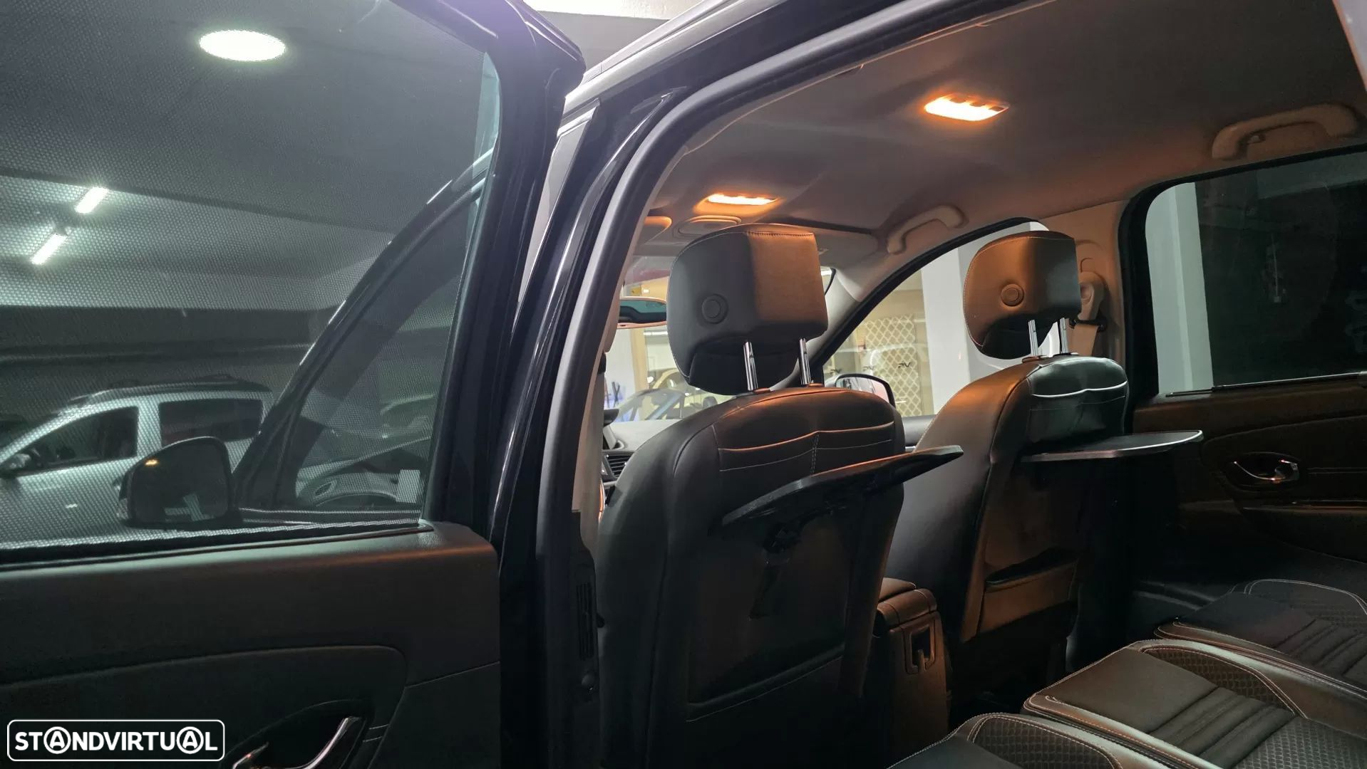 Renault Grand Scénic 1.6 dCi Bose Edition SS - 20