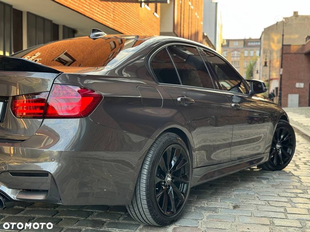 BMW Seria 3 - 16