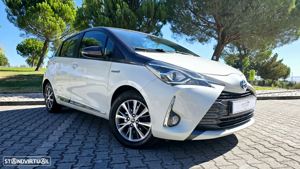 Toyota Yaris 1.5 HSD 20 Anos - 9