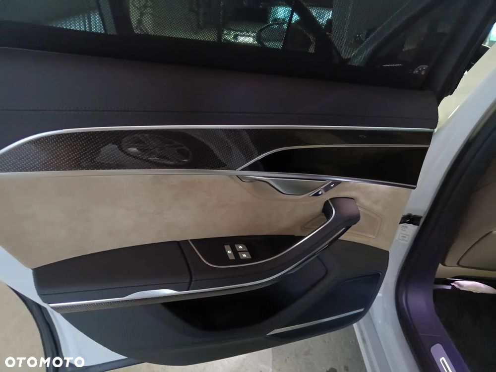 Audi S8 4.0 TFSI Quattro - 23
