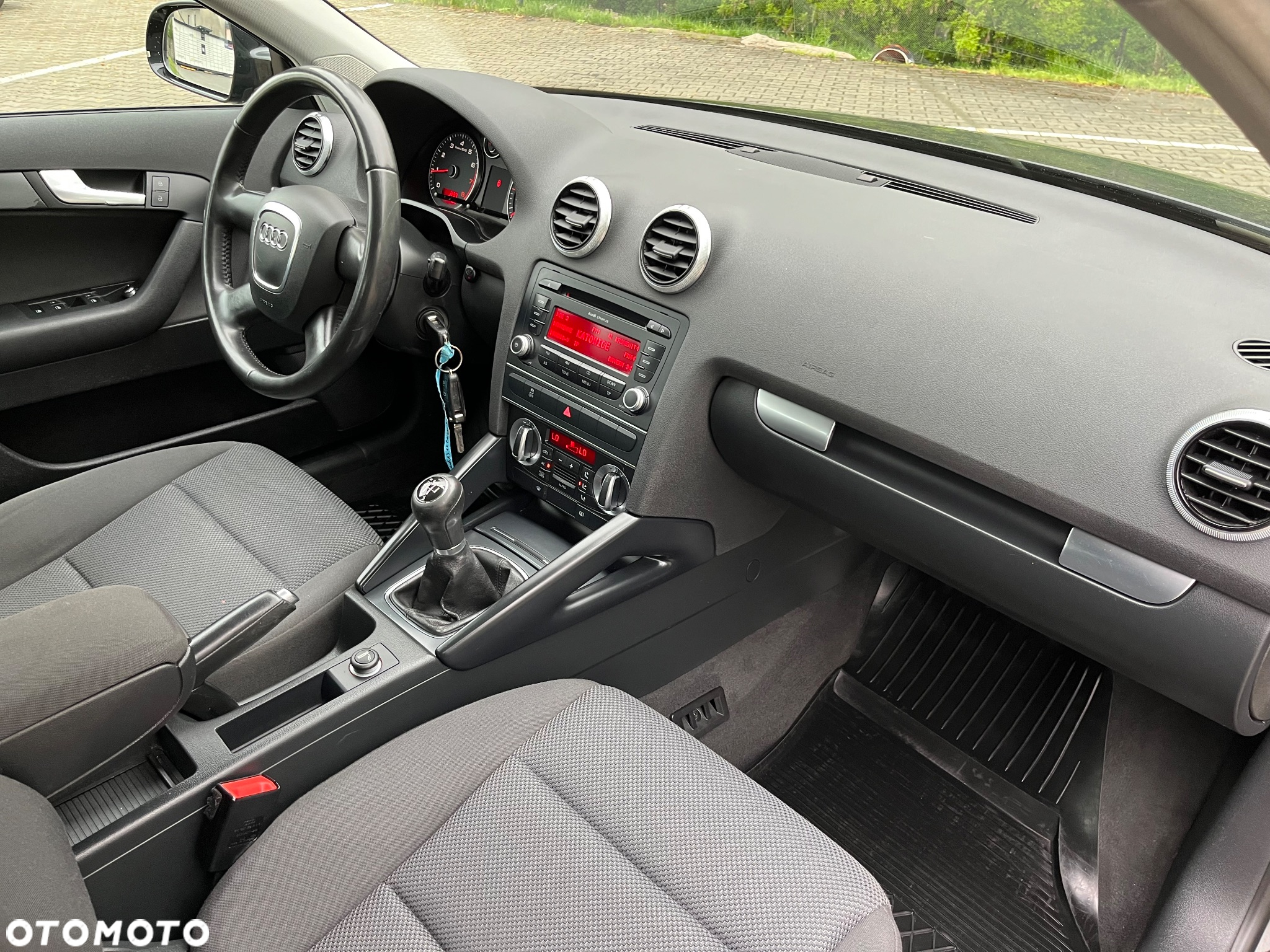 Audi A3 1.6 Attraction - 15