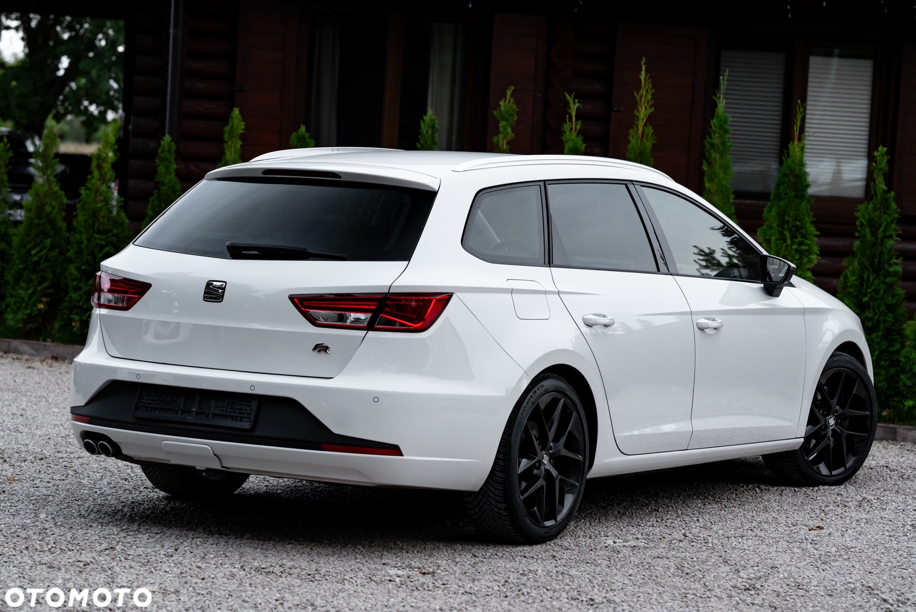 Seat Leon ST 2.0 TDI DPF DSG FR - 13