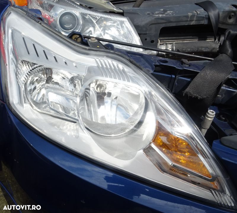 Fata completa Ford Focus 2 facelift din 2010 volan pe stanga - 2