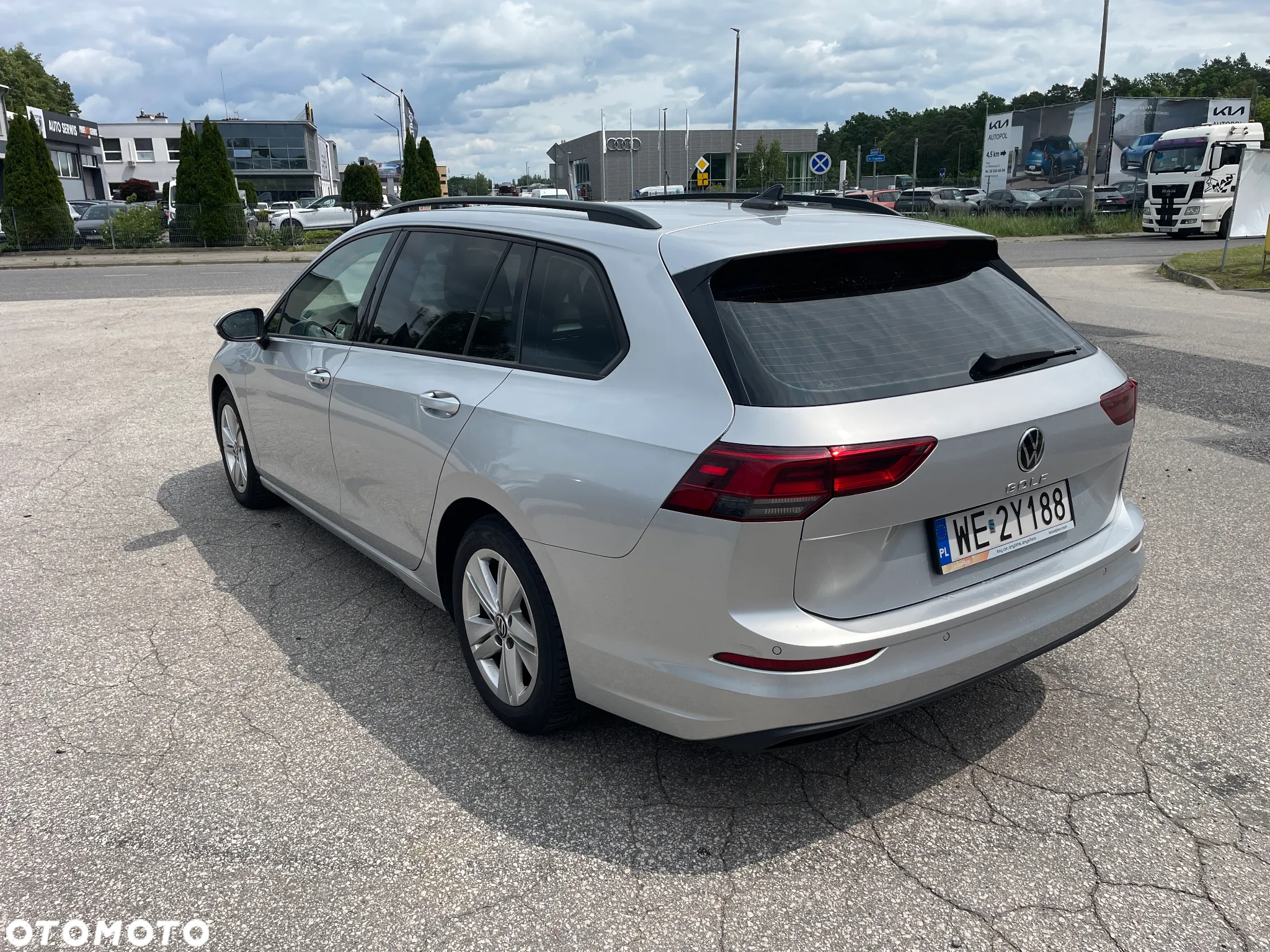 Volkswagen Golf VIII 2.0 TDI Life - 5