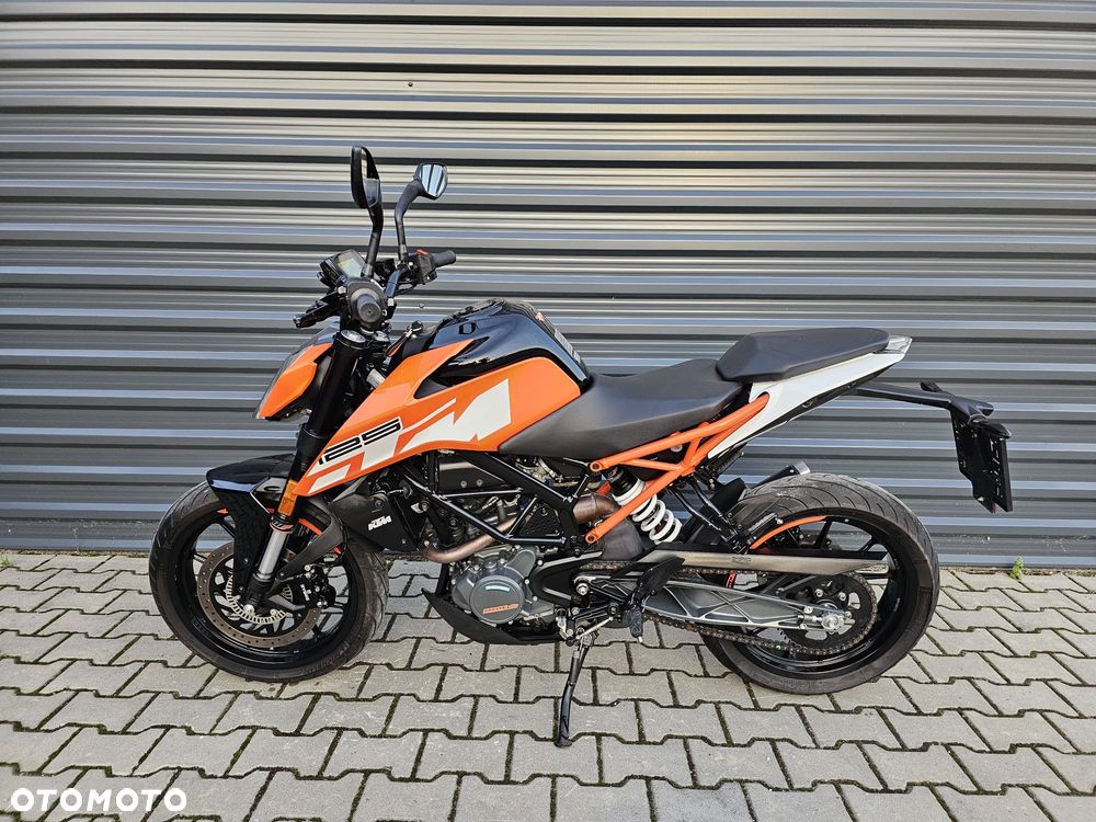 KTM Duke 125 - 4