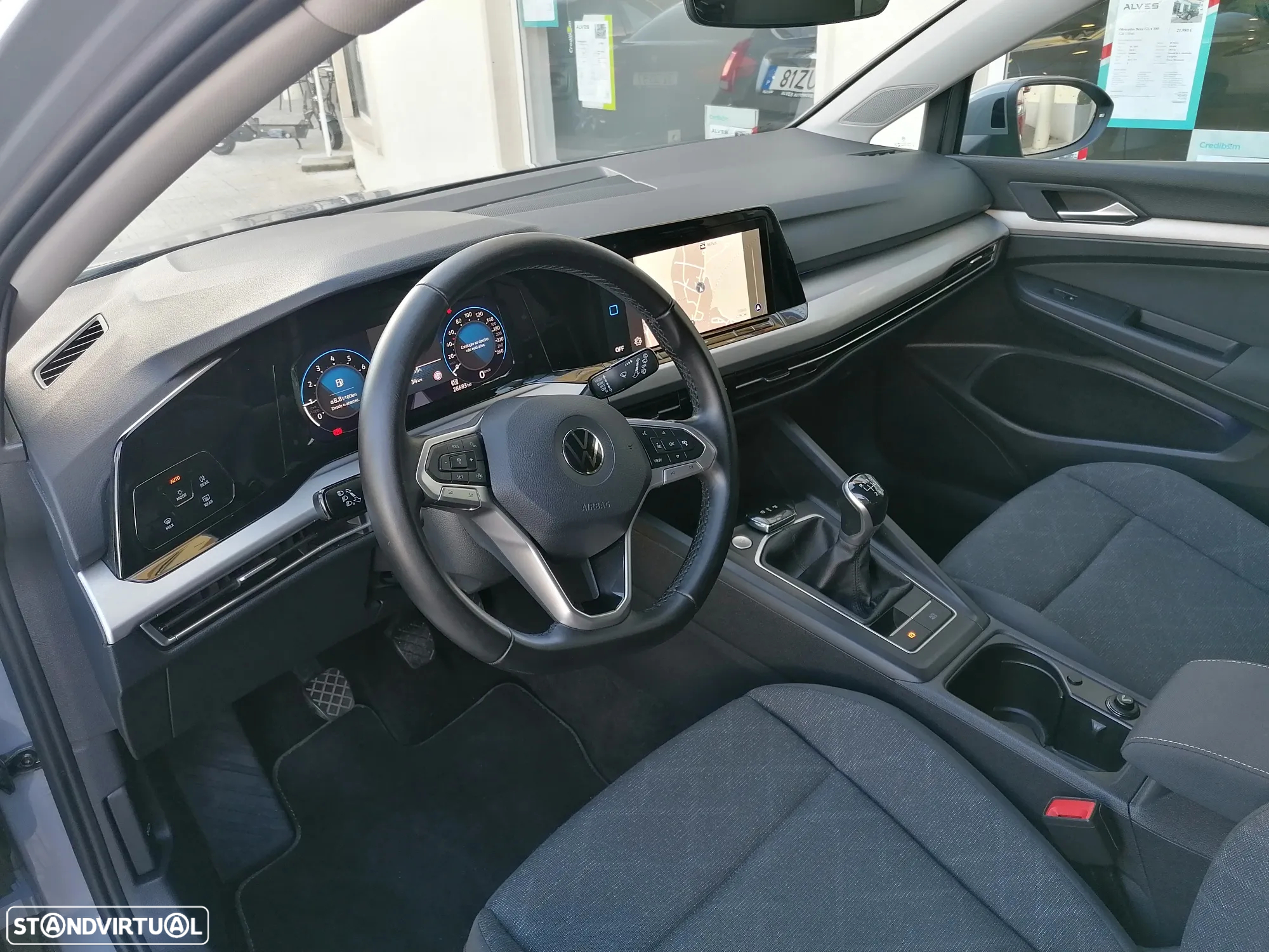 VW Golf 1.0 TSI Life - 17