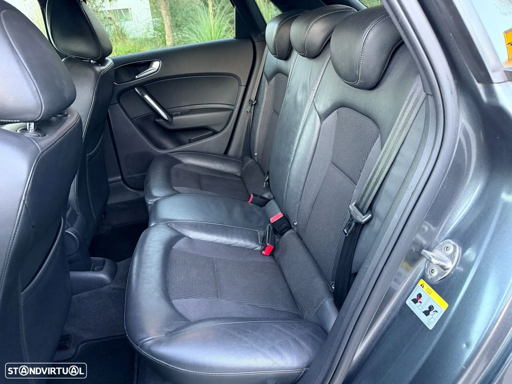 Audi A1 Sportback 1.6 TDI S line Sport Pack - 17