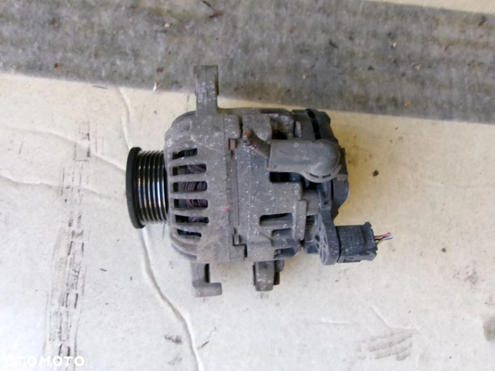 ALTERNATOR TOYOTA YARIS II 1.4 D4D - 1