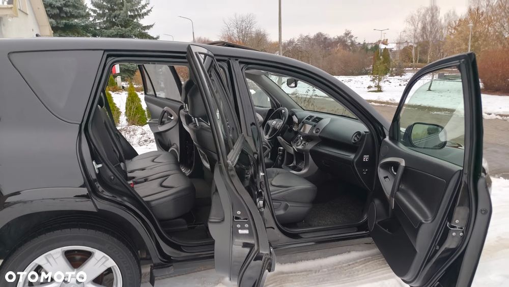 Toyota RAV4 2.2 D-CAT 4x4 Executive - 32